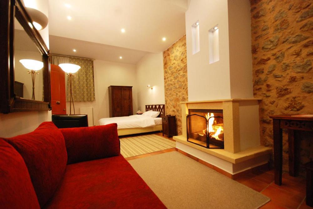 Hotel Parnassos Arachova Phòng bức ảnh